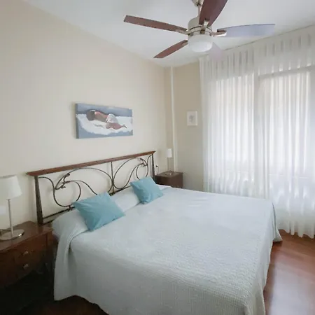 Piso Nuevo Y Espacioso En El Centro De *